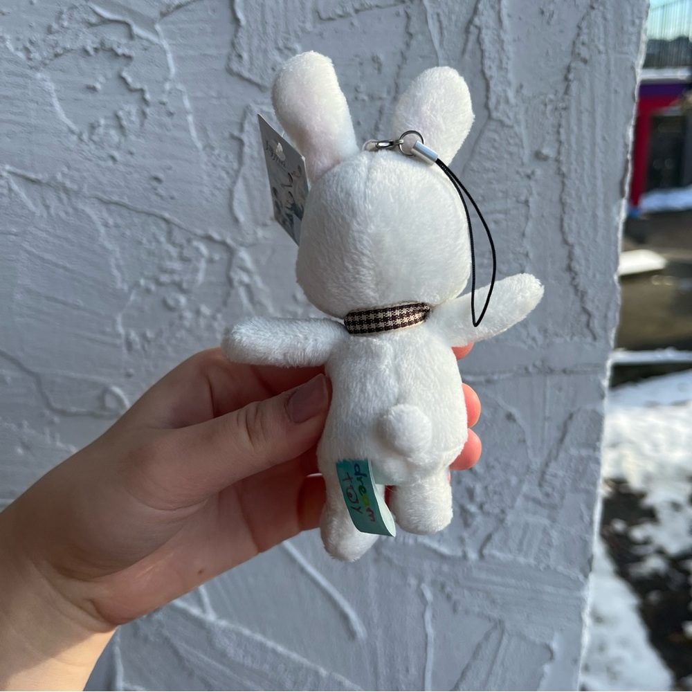 You’re Beautiful Korea Pig Rabbit Keychain! - Picture 2 of 5